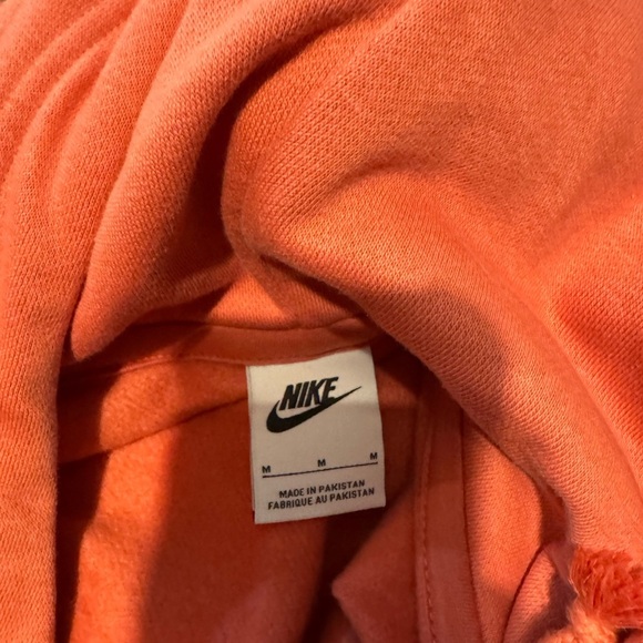 Nike Hoodie - Size M - Picture 5 of 7
